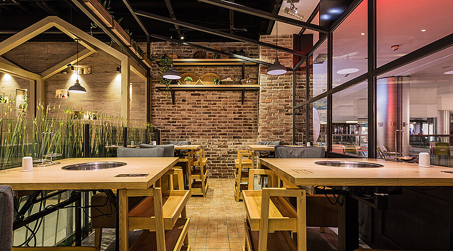 現代簡約餐廳設計：詮釋純粹與精致的用餐美學